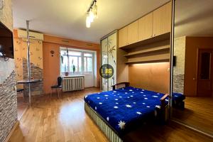 квартира за адресою Леоніда Каденюка просп. (Юрія Гагаріна), 9