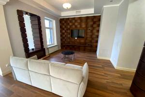 будинок за адресою Провідницька вул., 53