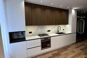 квартира за адресою Пелеша, 5