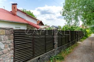 будинок за адресою Лугова вул., 24