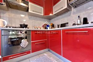 квартира по адресу Харьковских Дивизий ул., 9