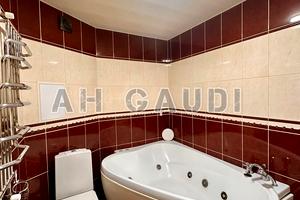 квартира за адресою Садова вул., 42а