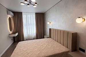 квартира за адресою Степана Бандери вул., 79 