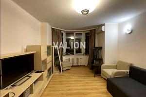 квартира за адресою Анни Ахматової вул., 35