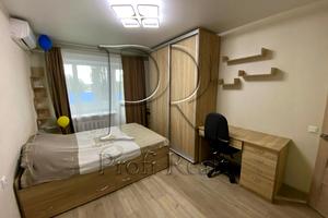 квартира за адресою Ялтинська вул., 14