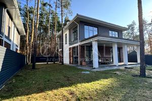 будинок за адресою Василя Липківського вул.