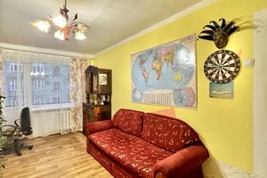 квартира за адресою Воскресенська вул., 14