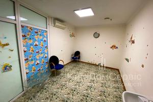 коммерческая по адресу Владимира Ивасюка просп. (Героїв Сталінграду), 20