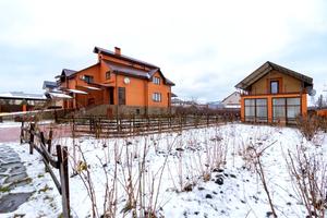 будинок за адресою Центральна вул.