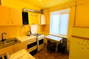 квартира за адресою Кропивницького вул., 60