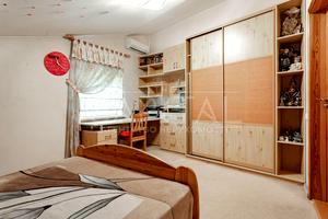 будинок за адресою Лугова вул., 24