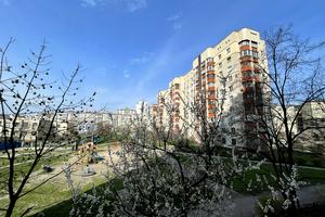 квартира за адресою Червоної Калини просп. (Володимира Маяковського), 71
