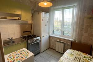 квартира за адресою Павла Тичини просп., 22-А