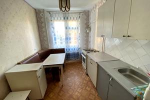 квартира за адресою Івана Авраменка вул. (Корнійчука), 12