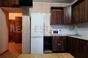 квартира за адресою Осіння вул., 33