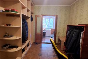 будинок за адресою Карнавальна вул., 98