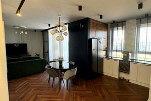 квартира по адресу Единства ул., 5