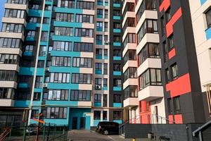 квартира по адресу Степана Бандеры ул., 1е