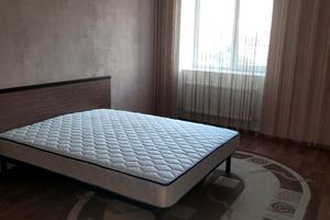 квартира за адресою Зарічанська вул., 4