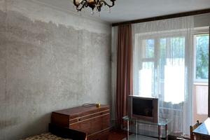квартира за адресою Максима Залізняка вул., 18