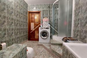 квартира за адресою Українська вул., 61