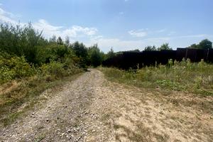 участок по адресу Центральна