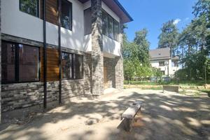 будинок за адресою Академіка Ромоданова вул. (Льва Толстого)