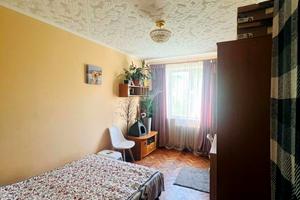 квартира за адресою Івана Величковського вул., 44