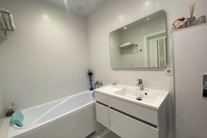 квартира за адресою Незалежності вул. (Титова), 26