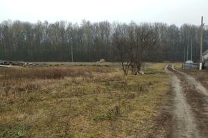 участок по адресу Левадна, 8