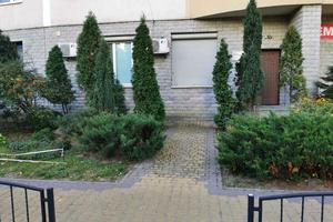 коммерческая по адресу Днепровская набережная ул., 19-А