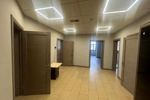 комерційна за адресою Велика Васильківська вул. (Червоноармійська), 72