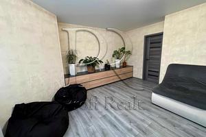 квартира за адресою Теплична вул., 48