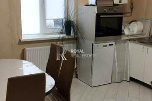 будинок за адресою 1 Травня вул.