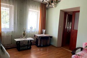будинок за адресою Суворова, 5