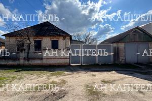 будинок за адресою Середівська вул., 1