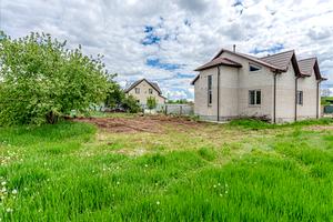 будинок за адресою с. Розсошенці, В'язовченка вул., 32