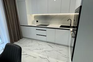 квартира за адресою Залізнична вул., 7а