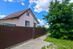 будинок за адресою Амосова