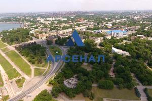 комерційна за адресою Богдана Хмельницького вул., 2