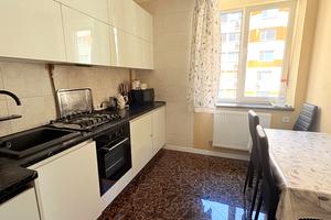 квартира за адресою Старицького вул., 20/4