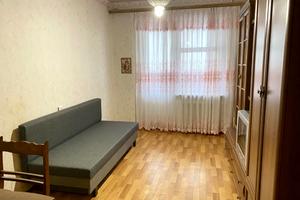 квартира за адресою Князя Володимира Великого просп., 125