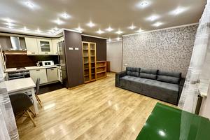 квартира за адресою Олени Теліги вул., 27