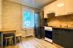 квартира за адресою Сержанта Волкова вул., 35