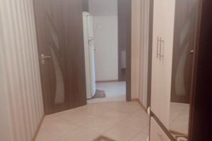 квартира за адресою Ревуцького вул., 27