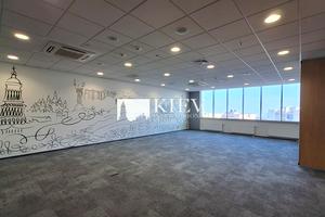 комерційна за адресою Князів Острозьких вул. (Московська), 32