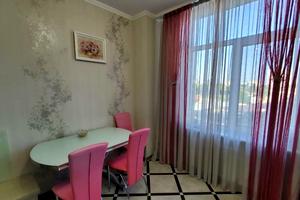квартира по адресу Средняя ул., 24/6