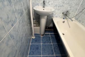 квартира за адресою Амосова вул. (Корчагінців), 5