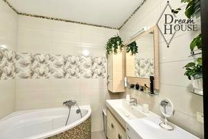 квартира за адресою Небесної Сотні, 3