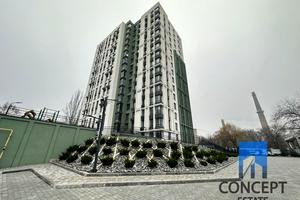 комерційна за адресою Дніпро, Космічна вул., 5